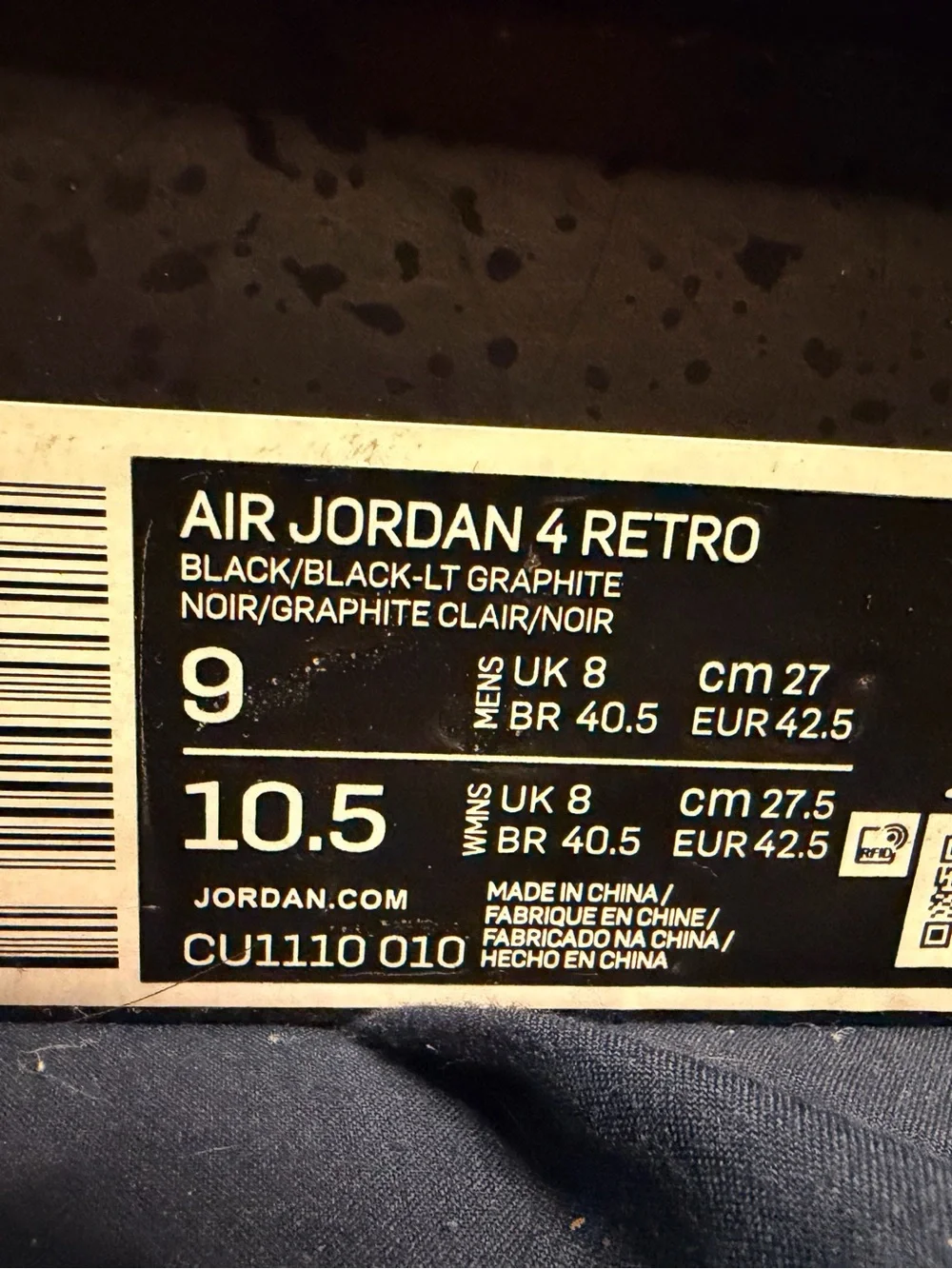 Jordan 4 black cat retros size 9